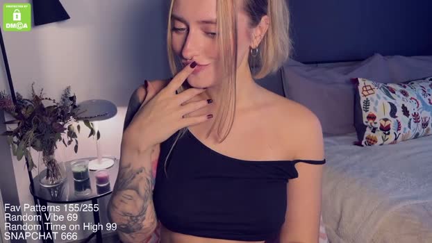 yvie_ wank Webcam SHOW @ Chaturbate 20-02-2025