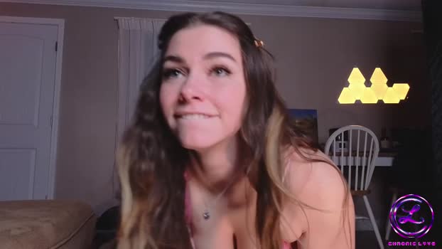 chroniclove bigboobs Webcam SHOW @ Chaturbate 21-02-2025