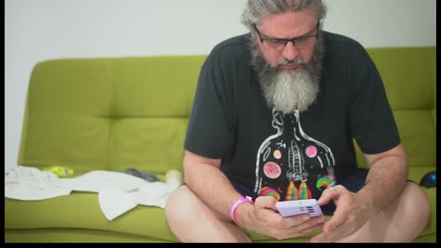cheeseburgerjesus playtime Webcam SHOW @ Chaturbate 24-02-2025