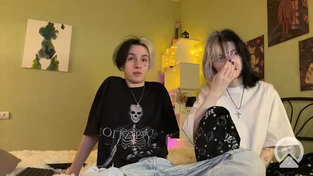 veryraretwins Topless Webcam SHOW @ Chaturbate 24-02-2025