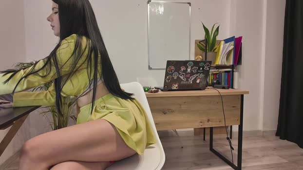 rrr1995 striptease Webcam SHOW @ Chaturbate 28-02-2025