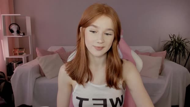 leahsthetics jerkoff Webcam SHOW @ Chaturbate 01-03-2025