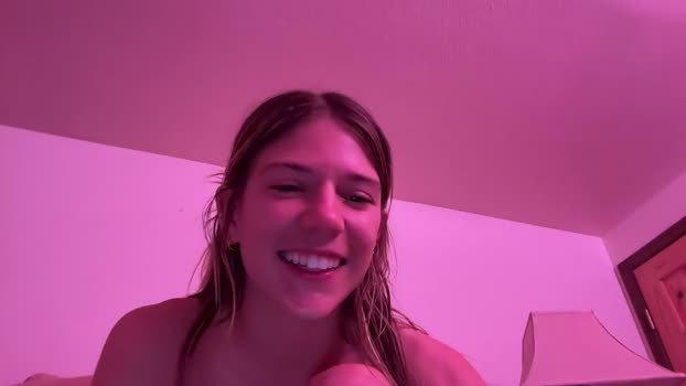 oliviahansleyy suckcock Webcam SHOW @ Chaturbate 02-03-2025