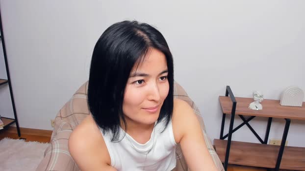 sue_kotara Wet Webcam SHOW @ Chaturbate 04-03-2025