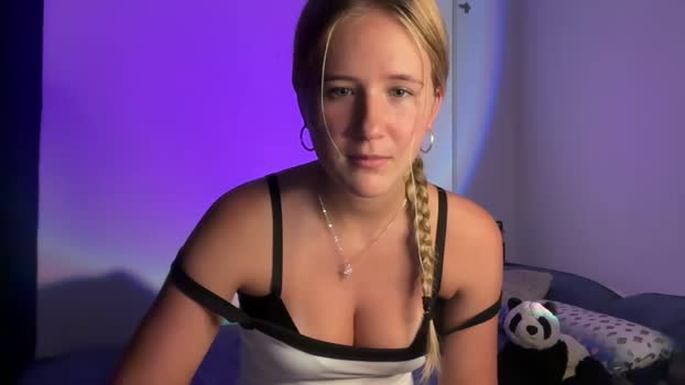 itsssosierra boobs Webcam SHOW @ Chaturbate 05-03-2025