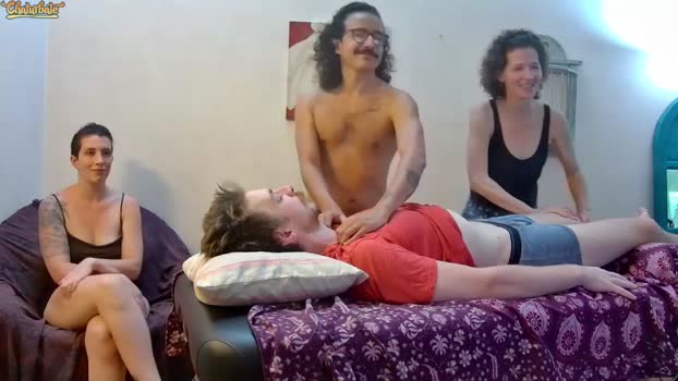 randomshuffle kissing Webcam SHOW @ Chaturbate 04-03-2025