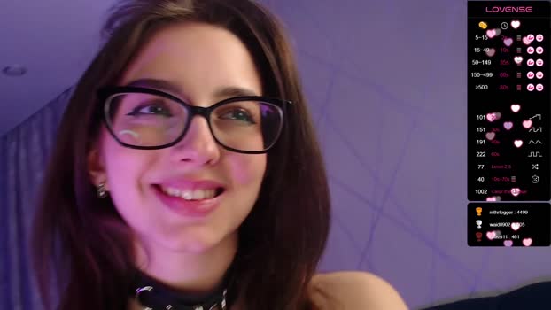 queen_kitty1818 striptease Webcam SHOW @ Chaturbate 05-03-2025