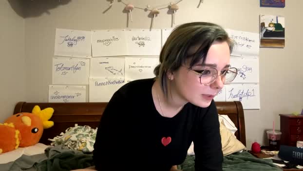 mamiclouds suckcock Webcam SHOW @ Chaturbate 08-03-2025
