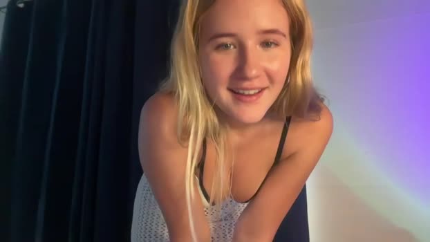itsssosierra fingering Webcam SHOW @ Chaturbate 17-03-2025