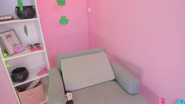 little_effy18_ spanking Webcam SHOW @ Chaturbate 17-03-2025