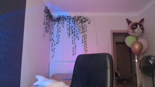 hello_imkitty Webcam Webcam SHOW @ Chaturbate 20-03-2025