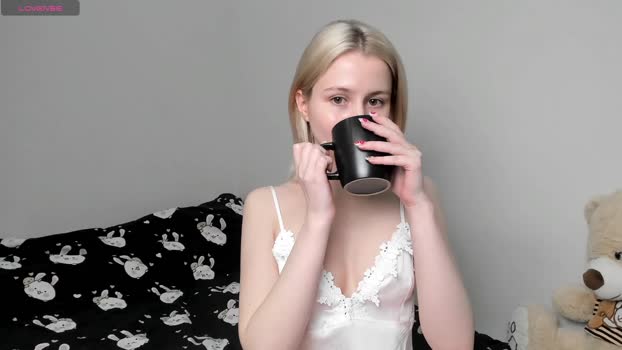 hi_popsy beautiful Webcam SHOW @ Chaturbate 19-03-2025