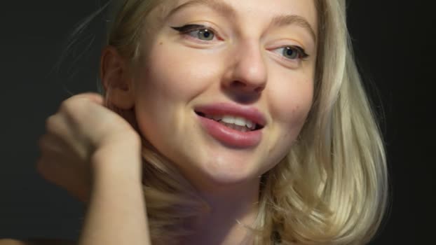 yournaughtymiss legs Webcam SHOW @ Chaturbate 21-03-2025