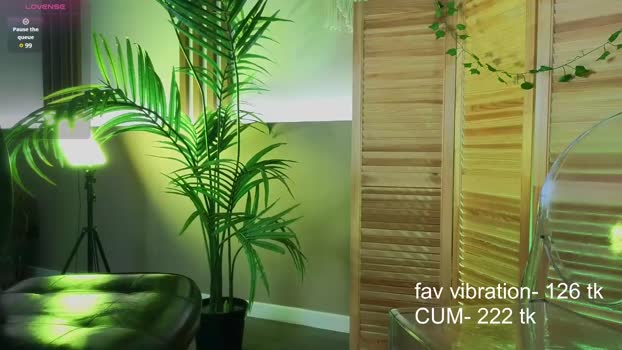 milly_shy deepthroa Webcam SHOW @ Chaturbate 31-03-2025