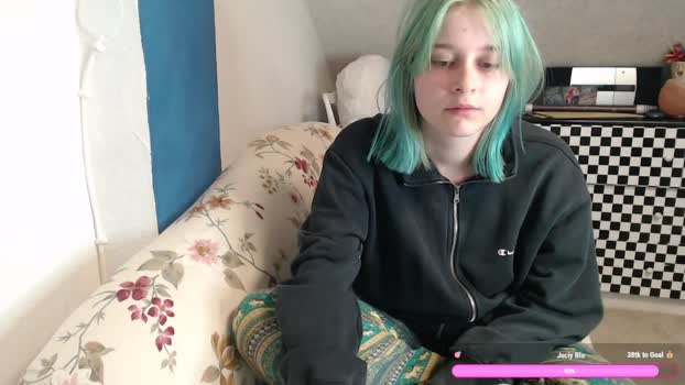 seductivebitxh show Webcam SHOW @ Chaturbate 31-03-2025