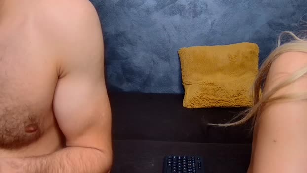 jack_and_melinda sexykitty Webcam SHOW @ Chaturbate 04-04-2025