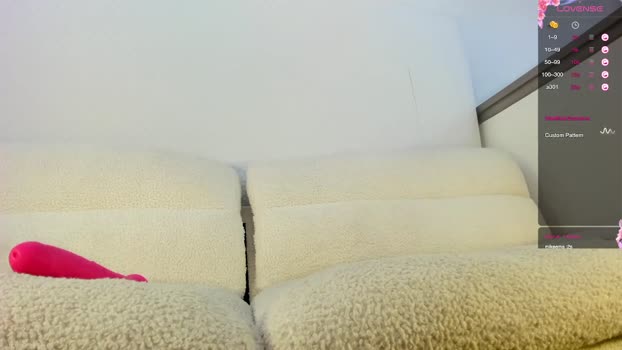 sluthouse1 lick Webcam SHOW @ Chaturbate 06-04-2025