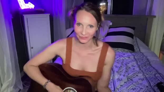 kaileeshy Video Webcam SHOW @ Chaturbate 22-04-2025