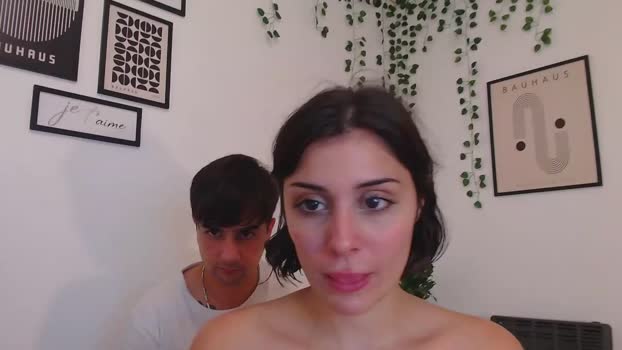 lunashams lick Webcam SHOW @ Chaturbate 23-04-2025