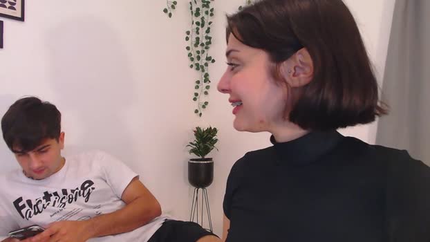 lunashams cute Webcam SHOW @ Chaturbate 23-04-2025