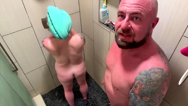 2freakycouple24 kiss Webcam SHOW @ Chaturbate 25-04-2025