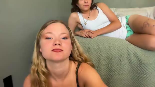 iheartcassie2844 suckcock Webcam SHOW @ Chaturbate 28-04-2025