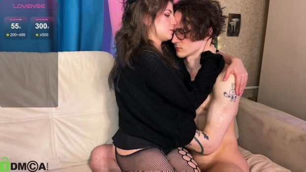 pocket_lovers show Webcam SHOW @ Chaturbate 02-05-2025