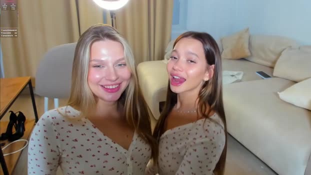 honeybae3 show Webcam SHOW @ Chaturbate 05-05-2025