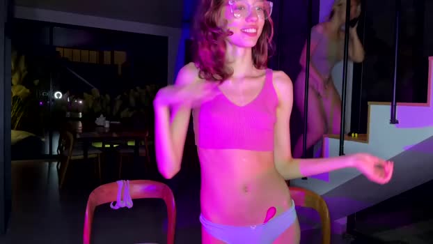 darlingdarinka love Webcam SHOW @ Chaturbate 07-05-2025