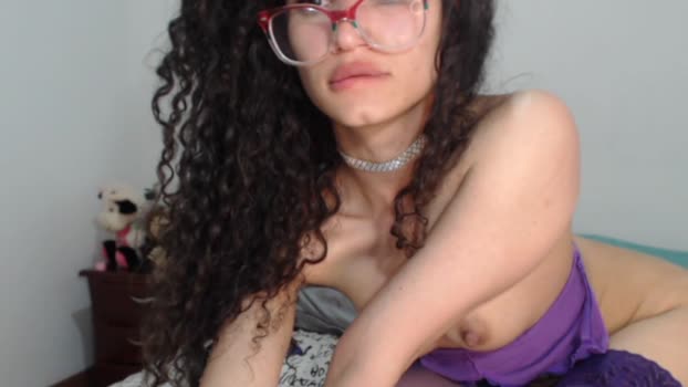 petite_kurly_qt toys Webcam SHOW @ Chaturbate 12-05-2025