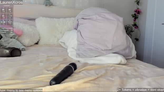 laurenxcros kissing Webcam SHOW @ Chaturbate 14-05-2025