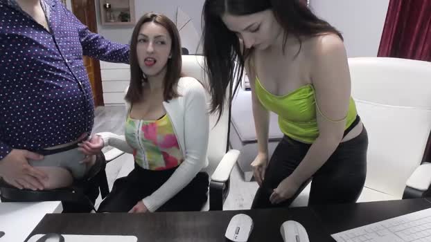 cute00kiara strip Webcam SHOW @ Chaturbate 15-05-2025