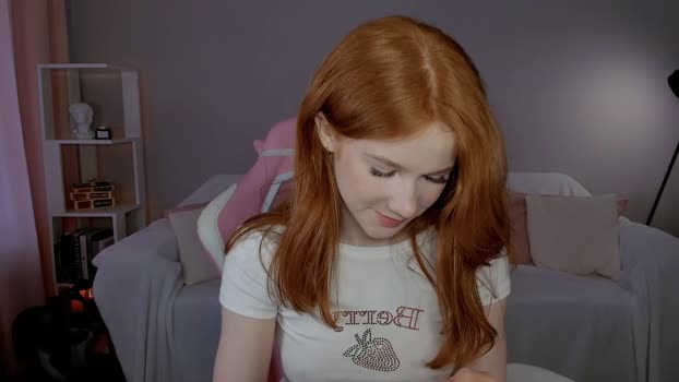 leahsthetics spank Webcam SHOW @ Chaturbate 20-05-2025