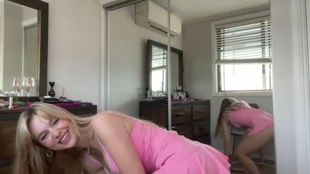 kittengirlxo Video Webcam SHOW @ Chaturbate 30-05-2025