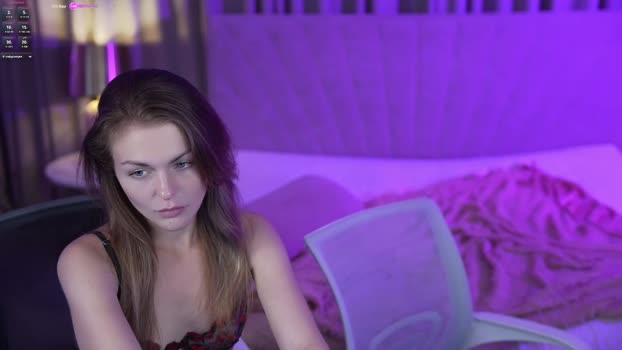 bright_diamonds_054 kiss Webcam SHOW @ Chaturbate 04-06-2025