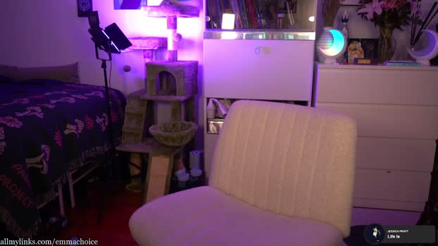 emmachoice fingers Webcam SHOW @ Chaturbate 05-06-2025