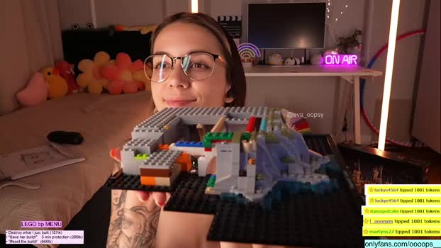 oooops__ pussy Webcam SHOW @ Chaturbate 05-06-2025