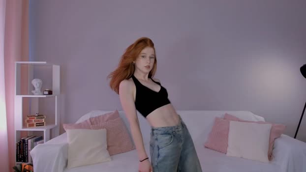 leahsthetics cute Webcam SHOW @ Chaturbate 10-06-2025