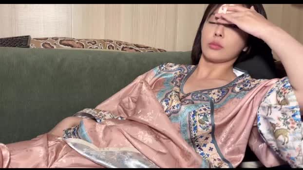 yuanlili fuckher Webcam SHOW @ Chaturbate 12-06-2025