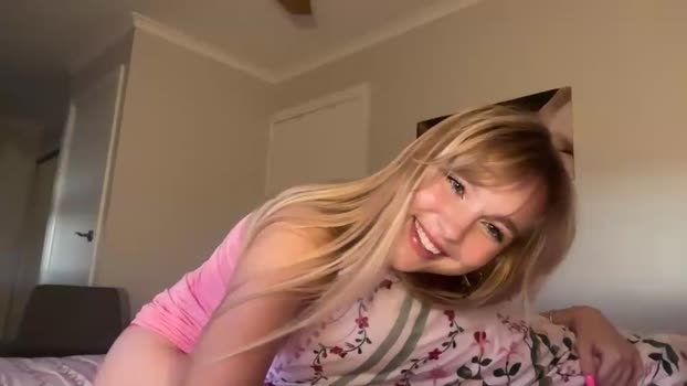 kittengirlxo cute Webcam SHOW @ Chaturbate 13-06-2025