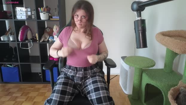 alexa_dream sucktits Webcam SHOW @ Chaturbate 17-06-2025