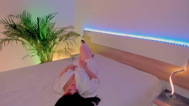 butterflyblue_dream big Webcam SHOW @ Chaturbate 17-06-2025