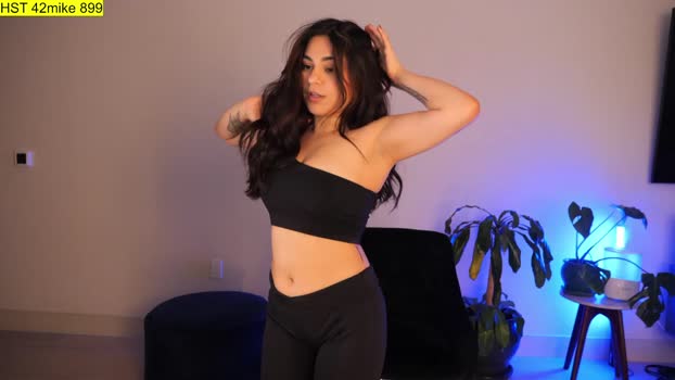doubedeesarai sucktits Webcam SHOW @ Chaturbate 18-06-2025