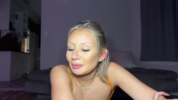 daisyy888 kissing Webcam SHOW @ Chaturbate 19-06-2025