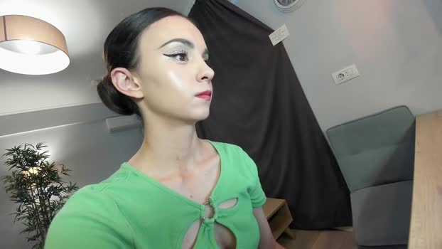 ehotlovea bigass Webcam SHOW @ Chaturbate 04-07-2025