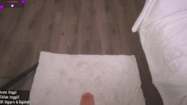 gigi_ulala toys Webcam SHOW @ Chaturbate 12-07-2025
