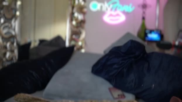 avalonnfoxx bigcock Webcam SHOW @ Chaturbate 27-07-2025