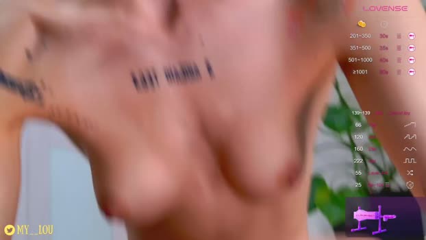 breeding_material kiss Webcam SHOW @ Chaturbate 26-07-2025