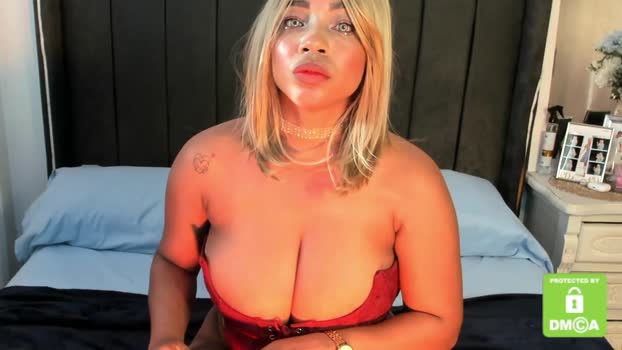 kyliewhiteboobs