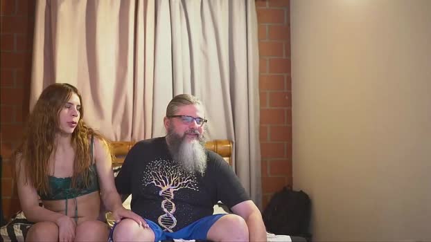 cheeseburgerjesus love Webcam SHOW @ Chaturbate 08-08-2025